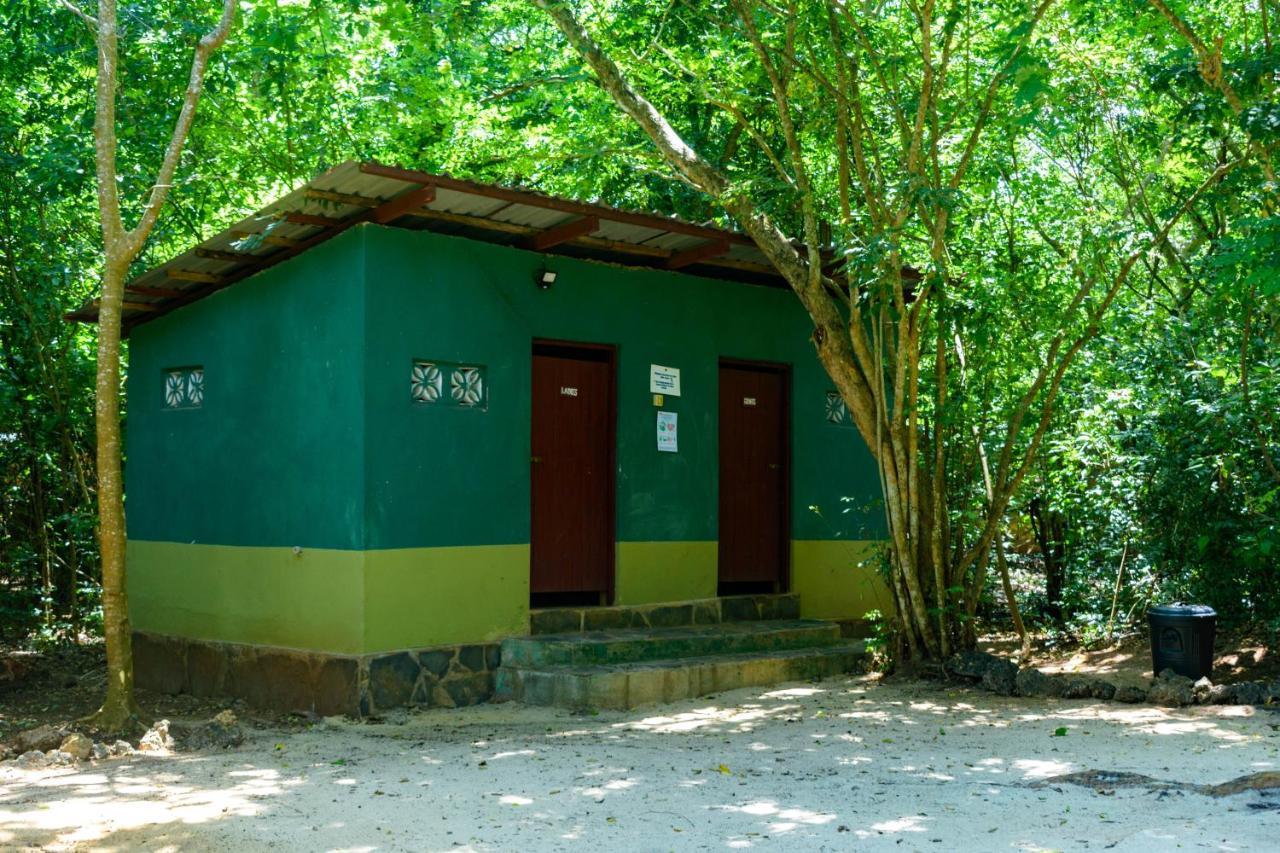 Firefly Eco Retreat Villa Shimoni Exterior foto