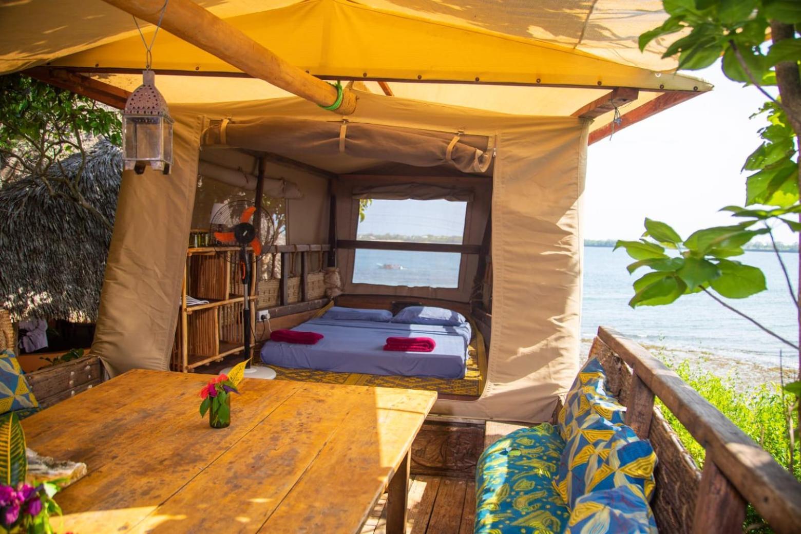 Firefly Eco Retreat Villa Shimoni Exterior foto