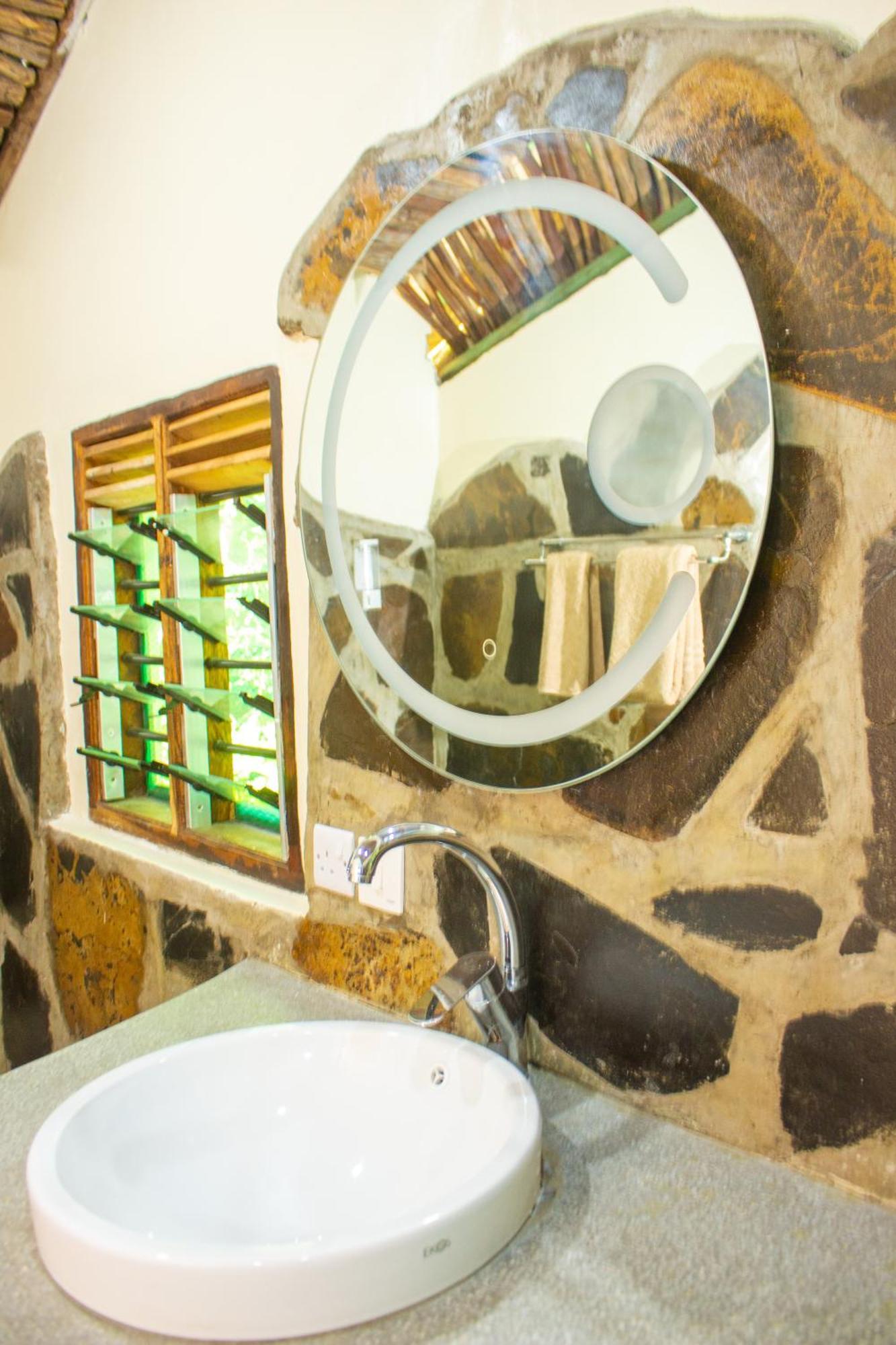 Firefly Eco Retreat Villa Shimoni Exterior foto